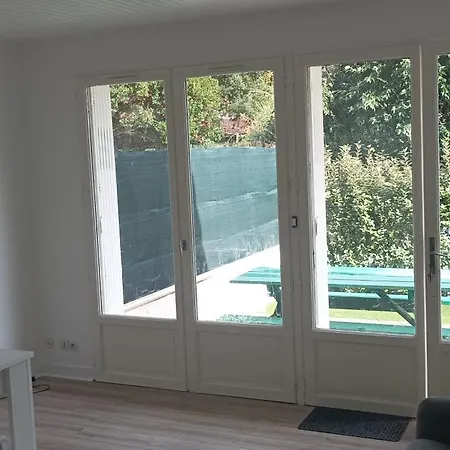 La Cahute Des Tamaris *